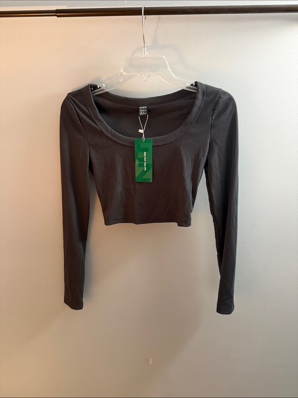 SHEIN Charcoal Gray Long Sleeve Scoop Crop Top